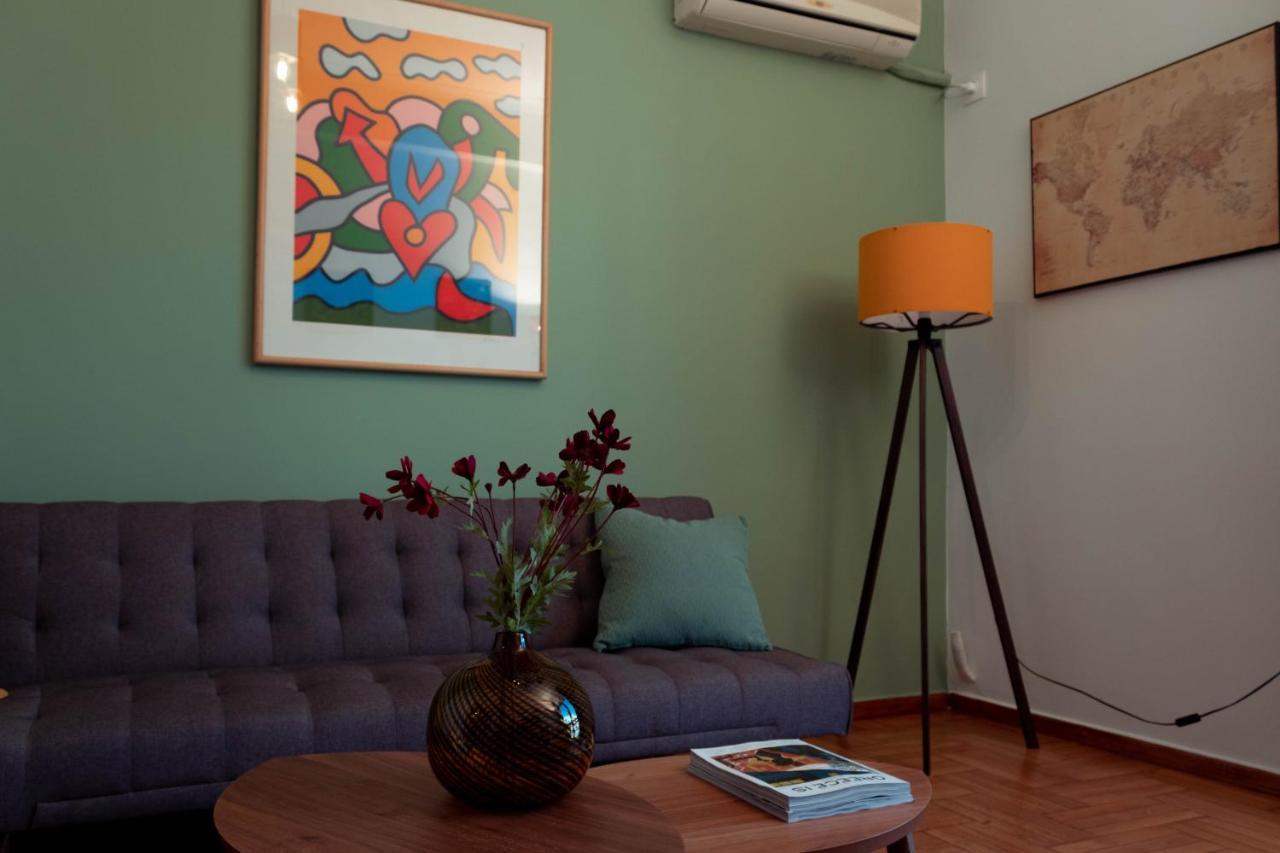 Cosy And Central Home In アテネ エクステリア 写真