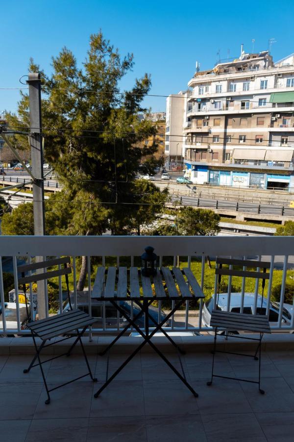 Cosy And Central Home In アテネ エクステリア 写真